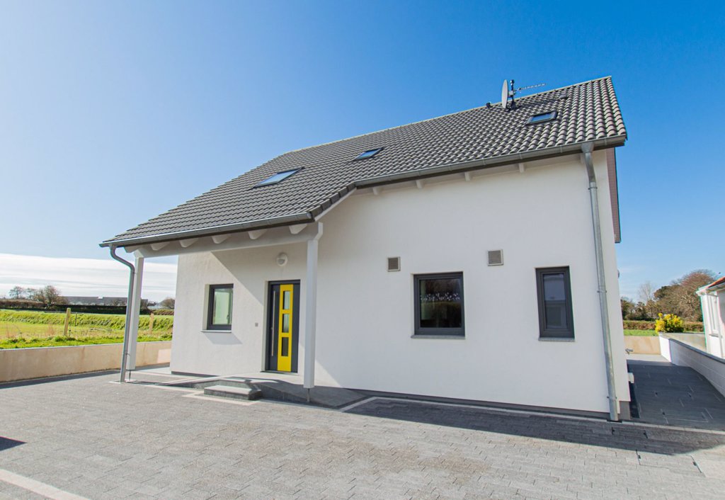 Osborne, Les Cornus Close, La Route Des Cornus, St Martins 4 bedroom