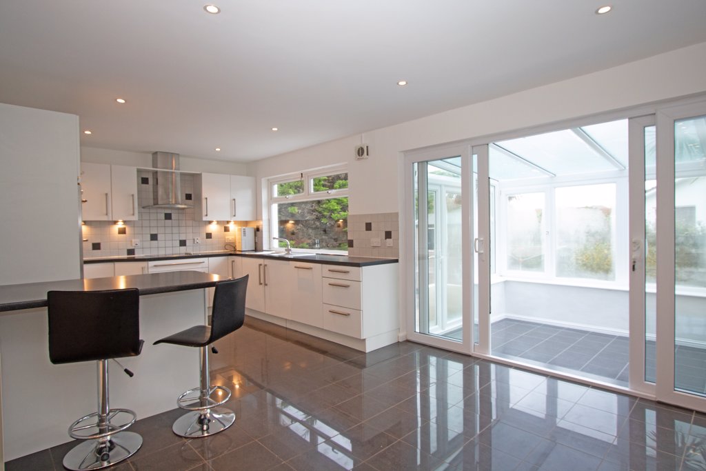 Solmair, St Saviour 3 bedroom open market bungalow to rent in