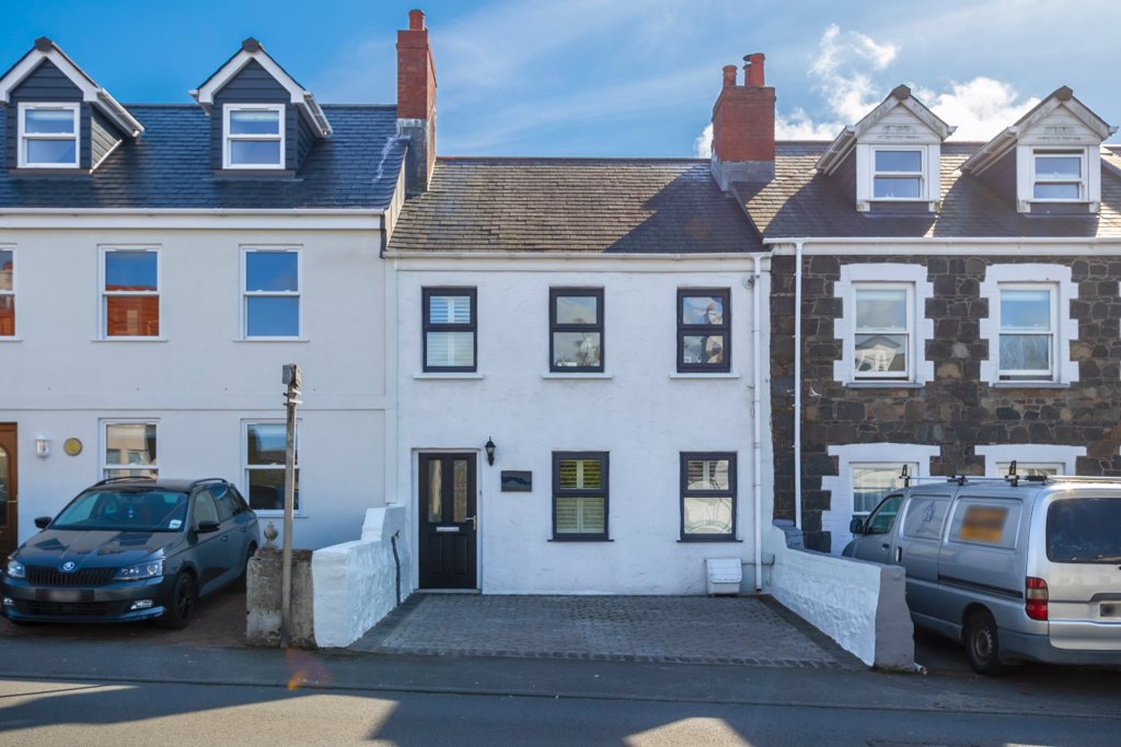 Anduin, Rohais Road, St Peter Port 3 bedroom local market house to