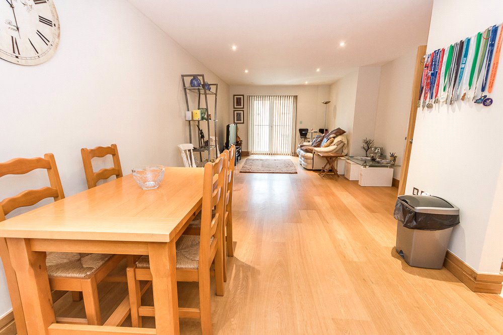 Apartment 10, Tautenay House, Royal Terrace, St Peter Port 2 bedroom