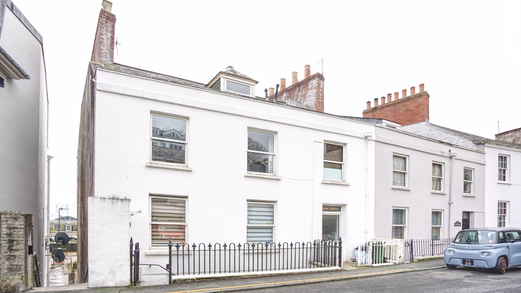 Beau Sejour, Flat 3, Beau Sejour, Les Canichers, St Peter Port 2