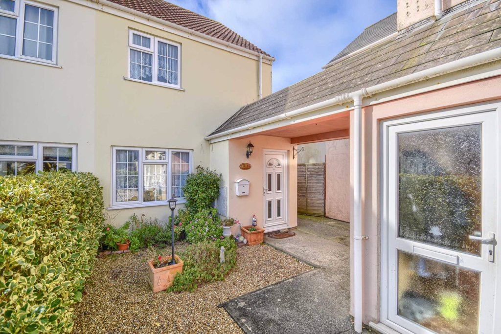 Ocho Rios, 9, Beaulieu Crescent, Route Militaire, St Sampson 2