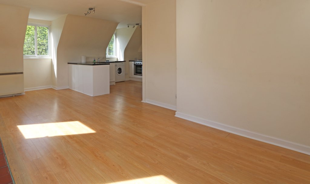 5 De Beauvoir Apartments, Rue Cohu, Castel 1 bedroom local market
