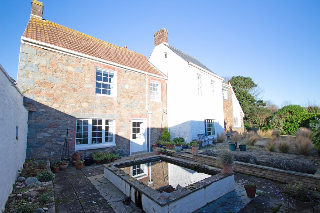 Le Mahiel, Les Prevosts Road, St Saviour 4 bedroom open market house to buy in Guernsey