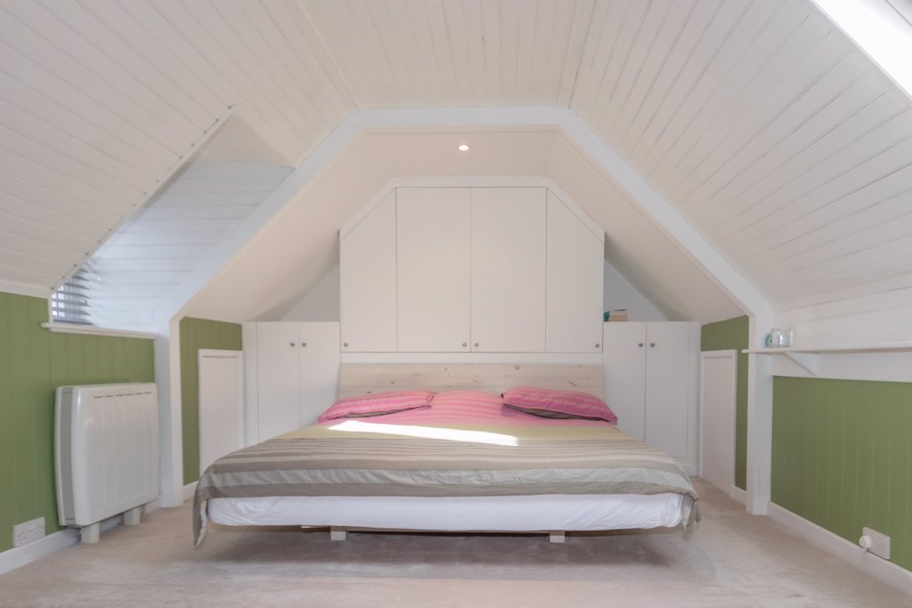 Rocquaine House, Route Du Coudre, St Peters 2 bedroom local market