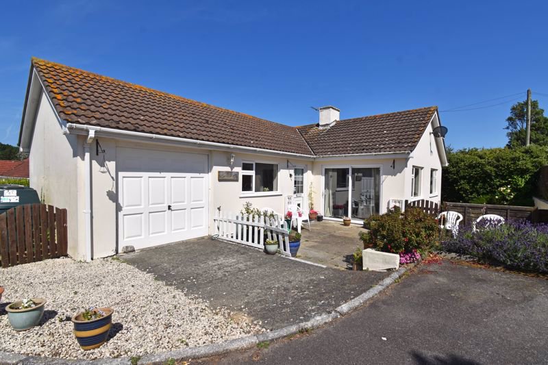 Lavender, Kimberley Clos, Rue Des Varendes, Castel 3 bedroom local