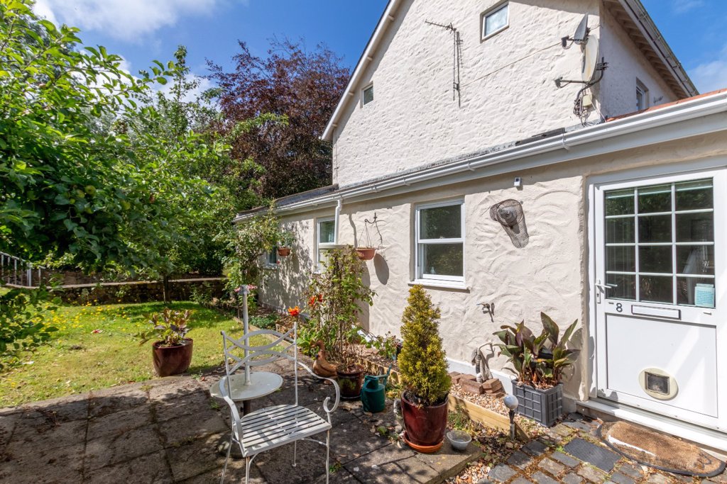 Belvoir House Flats, 8, Belvoir House Flats, La Houguette Road, Castel