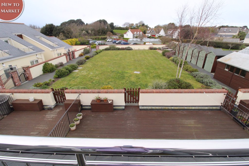 2 Hampshire Court, Vale 2 bedroom local market apartment to rent in Guernsey Seeker.gg