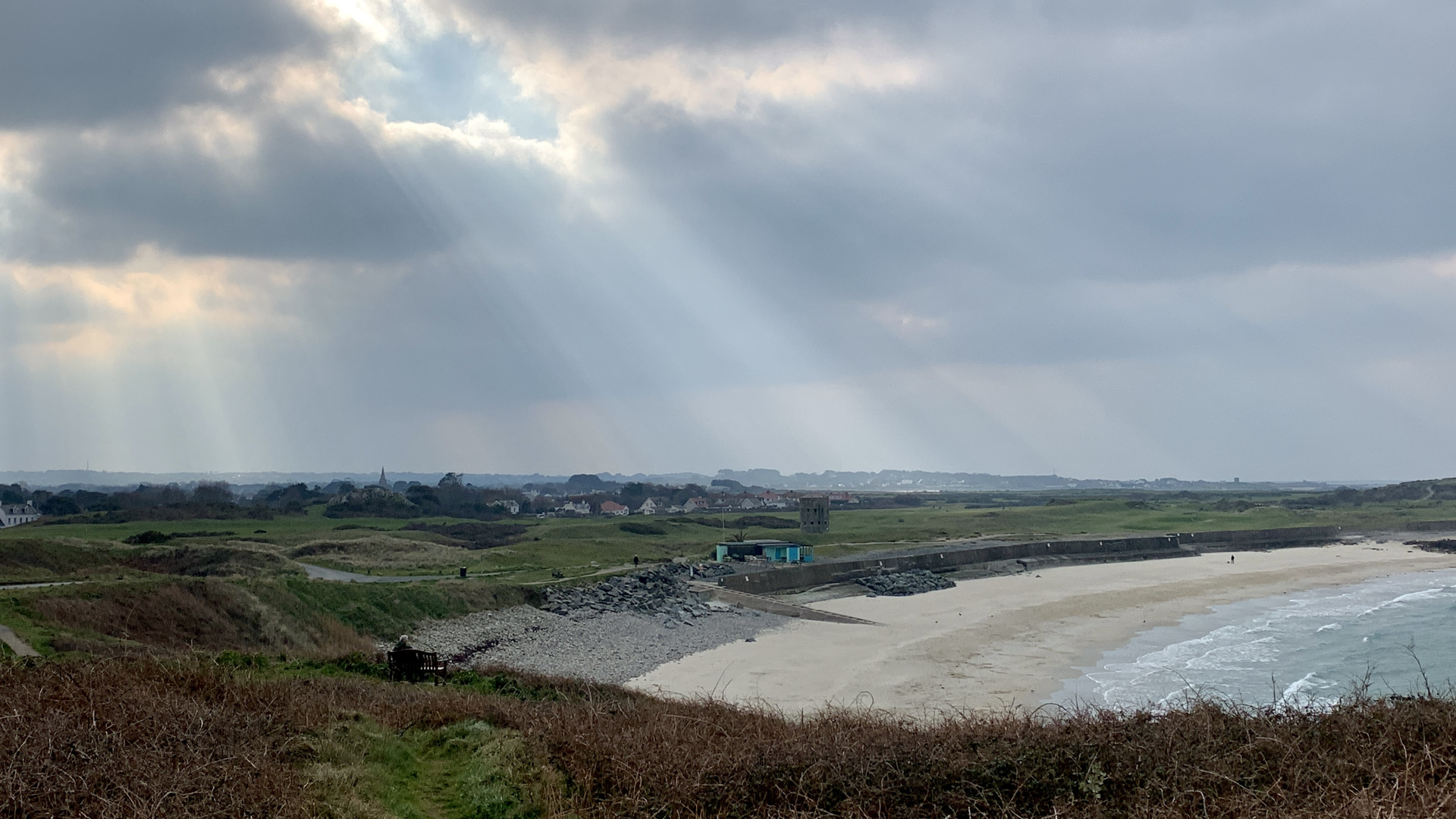 Guernsey Weather Fox forecast for 20230303 brought to you by Seeker